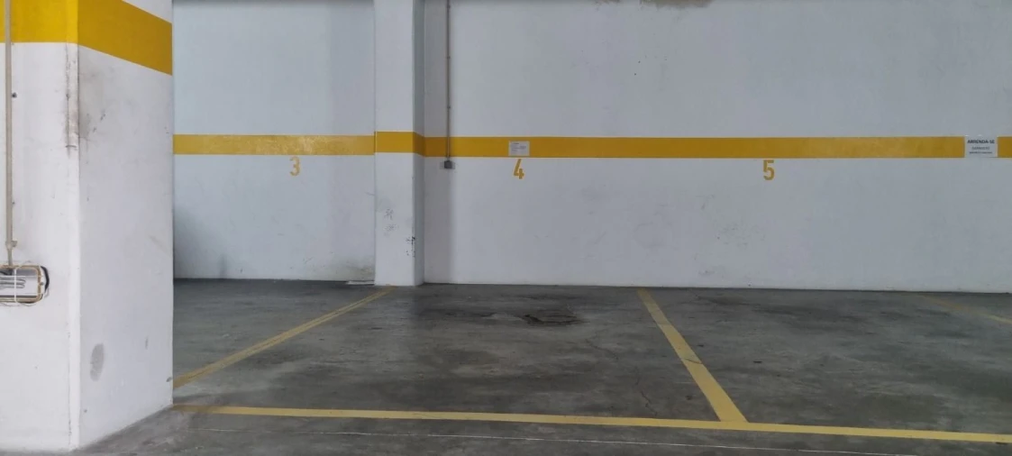 Apartamento T5 para Venda em Paranhos Foto 26