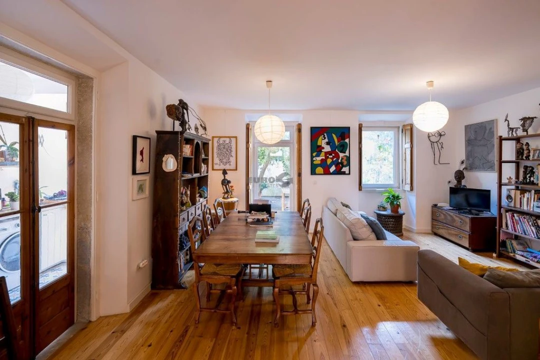 Moradia T5 para Venda em São Vicente Foto 4