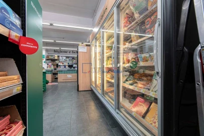 Loja para Venda em Alvalade