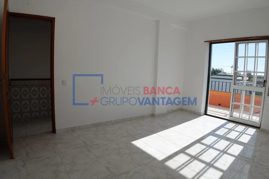 Apartamento T3 para Venda em Pinhal Novo Foto 21