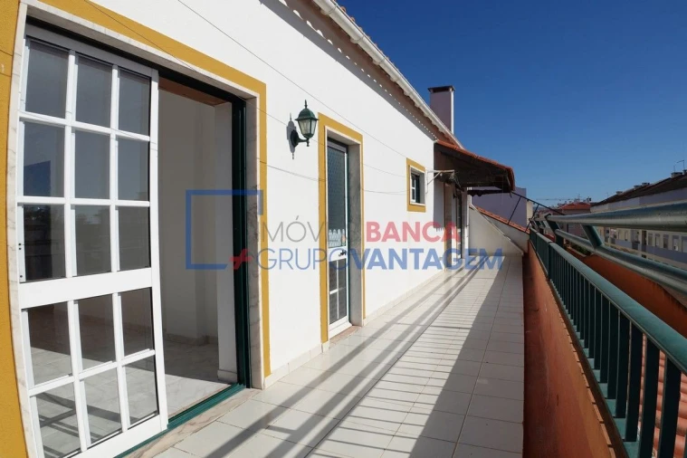 Apartamento T3 para Venda em Pinhal Novo Foto 3