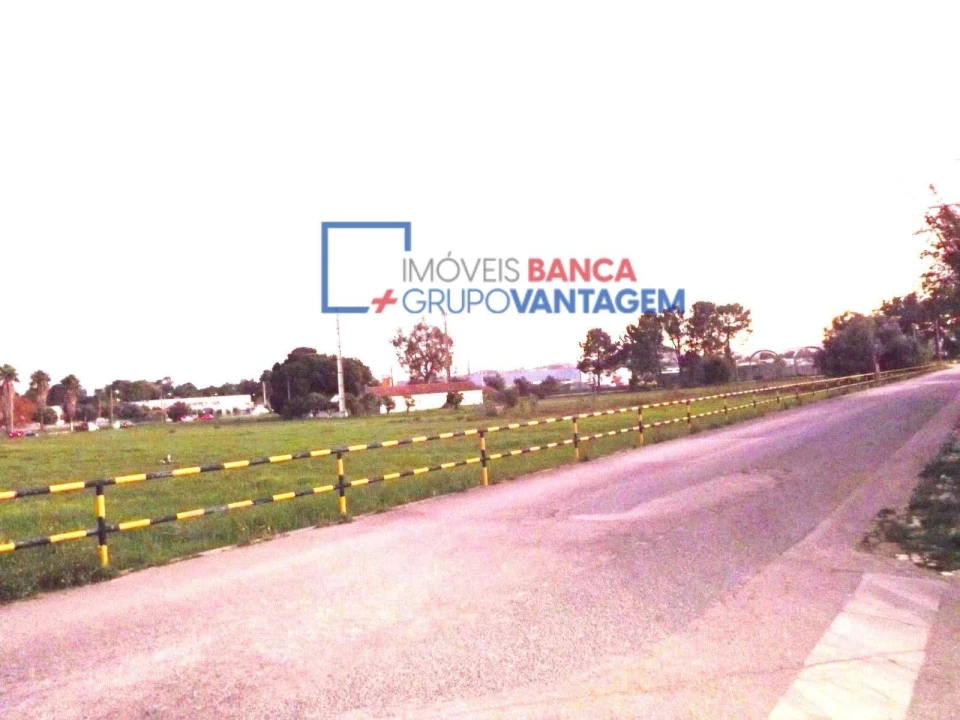 Apartamento T4 para Venda em Pinhal Novo Foto 12