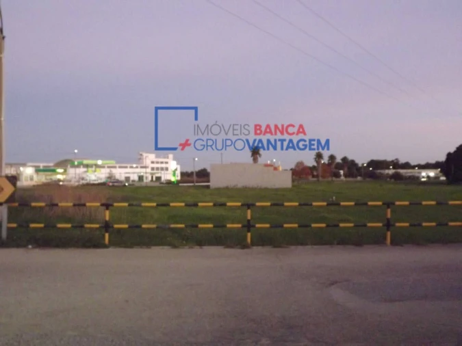 Apartamento T4 para Venda em Pinhal Novo Foto 11