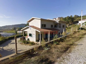 Moradia T4 para Venda em Torrados e Sousa