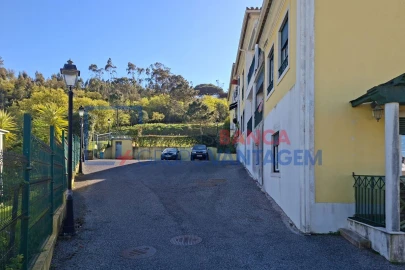 Negócio para Venda em Venda do Pinheiro e Santo Estêvão das Galés
