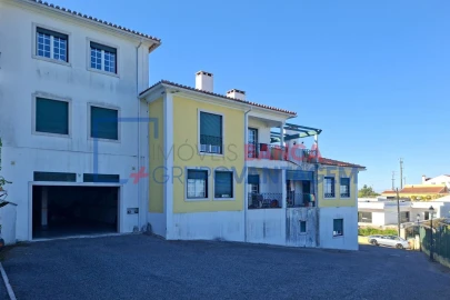 Negócio para Venda em Venda do Pinheiro e Santo Estêvão das Galés