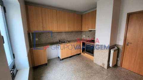 Apartamento T2 para Venda em Oliveira do Douro