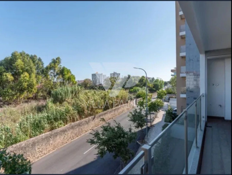 Apartamento T2 para Arrendamento em Carcavelos e Parede Foto 3