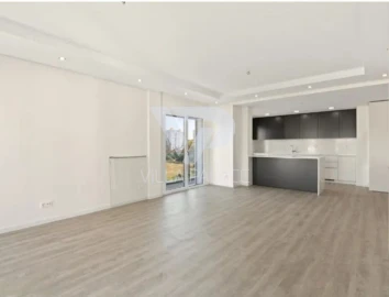 Apartamento T2 para Arrendamento em Carcavelos e Parede