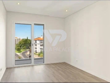 Apartamento T2 para Arrendamento em Carcavelos e Parede