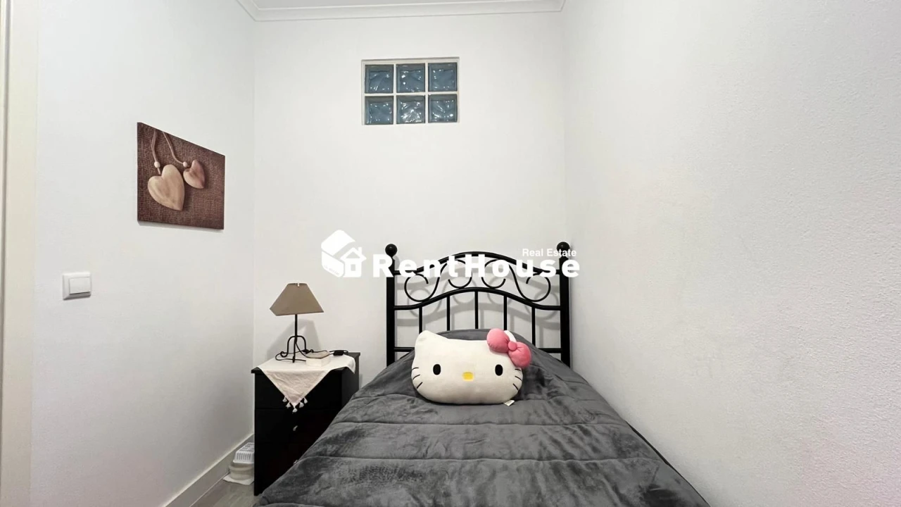 Apartamento T2 para Venda em Buarcos Foto 6