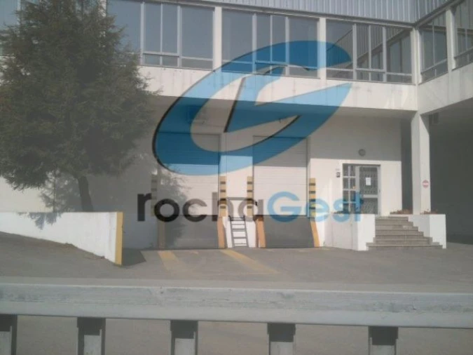 Armazém para Arrendamento em Canelas Foto 2