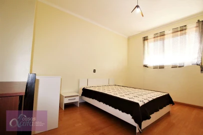 Quarto para Arrendamento em Leiria, Pousos, Barreira e Cortes