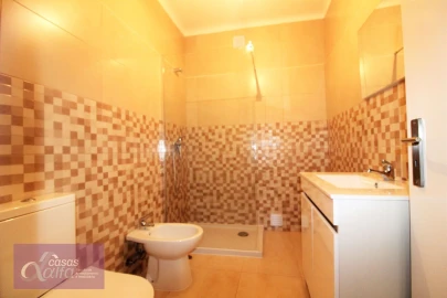 Quarto para Arrendamento em Leiria, Pousos, Barreira e Cortes