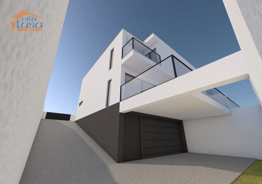 Moradia T4 para Venda em Canelas Foto 1