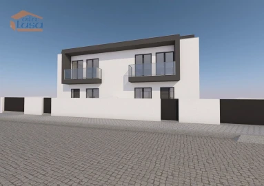 Moradia T4 para Venda em Canelas