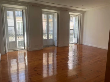 Apartamento T2 para Arrendamento em Estrela