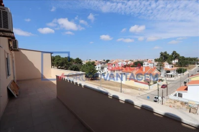 Apartamento T3 para Venda em Quinta do Conde