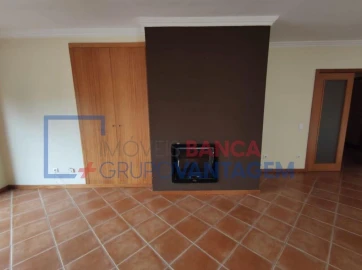 Apartamento T3 para Venda em O. Azeméis, Riba-Ul, Ul, Macinhata Seixa, Madail