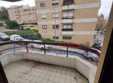 Apartamento T3 para Venda em O. Azeméis, Riba-Ul, Ul, Macinhata Seixa, Madail