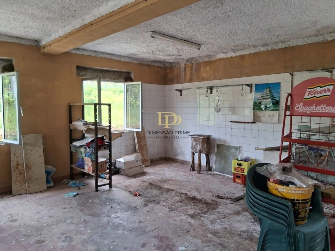 Loja para Venda em Poiares e Canelas Foto 2