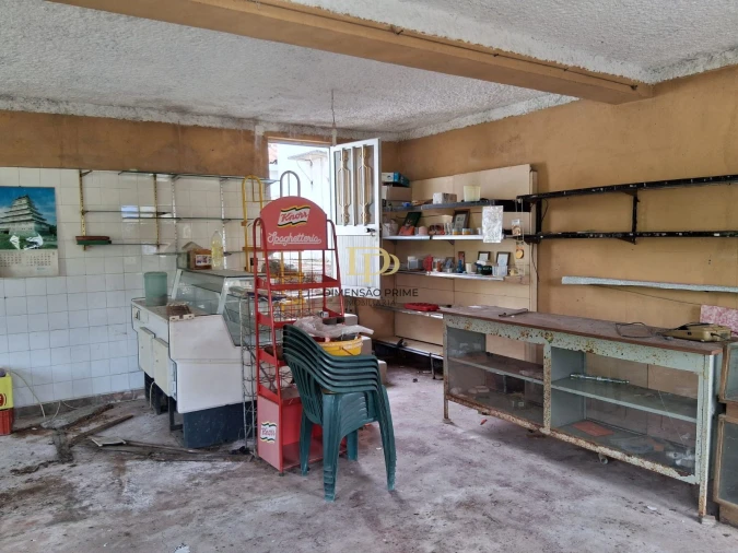 Loja para Venda em Poiares e Canelas Foto 7