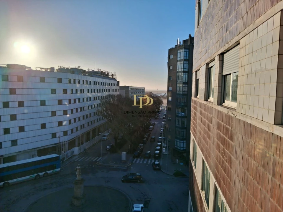 Apartamento T4 para Arrendamento em Matosinhos e Leça da Palmeira Foto 1