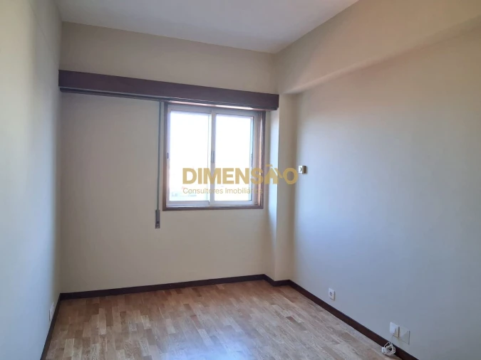 Apartamento T4 para Arrendamento em Matosinhos e Leça da Palmeira Foto 15