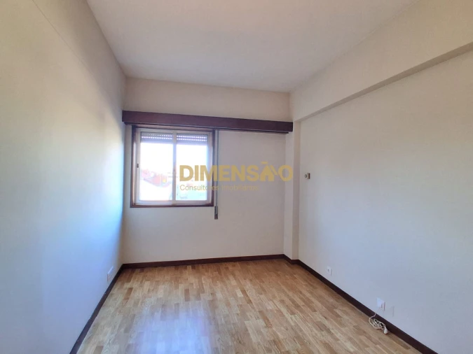 Apartamento T4 para Arrendamento em Matosinhos e Leça da Palmeira Foto 18