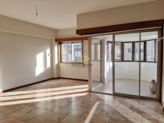 Apartamento T4 para Arrendamento em Matosinhos e Leça da Palmeira Foto 2