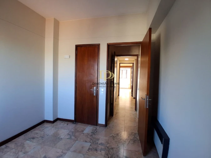 Apartamento T4 para Arrendamento em Matosinhos e Leça da Palmeira Foto 11