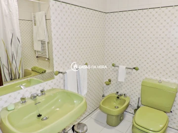 Apartamento T5 para Arrendamento em Lordelo