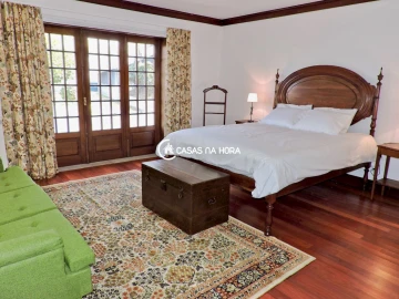 Apartamento T5 para Arrendamento em Lordelo