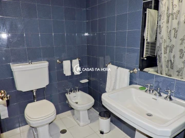 Apartamento T5 para Arrendamento em Lordelo