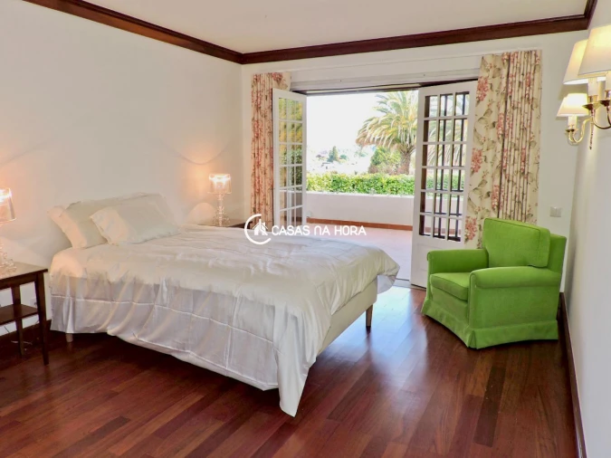 Apartamento T5 para Arrendamento em Lordelo Foto 13