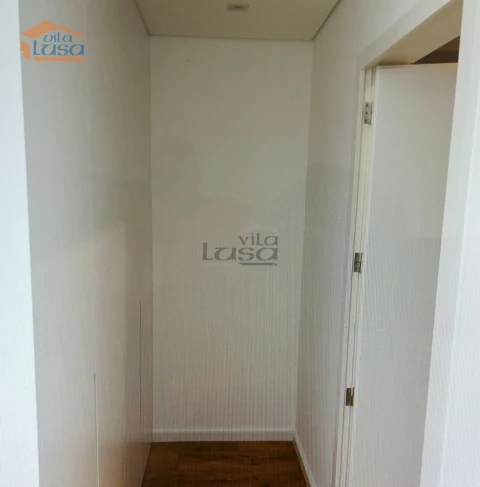 Apartamento T2 para Arrendamento em Paranhos