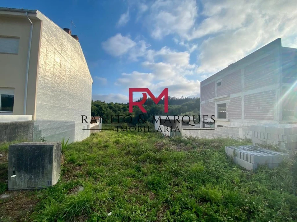 Terreno para Venda em Campo e Sobrado Foto 3