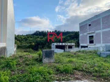 Terreno para Venda em Campo e Sobrado
