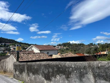 Quinta T0 para Venda em Moure