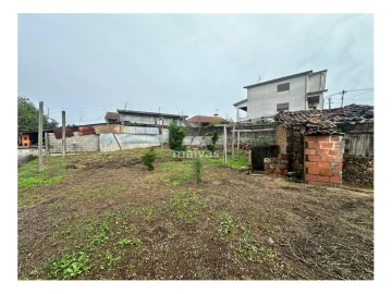 Quinta T0 para Venda em Moure