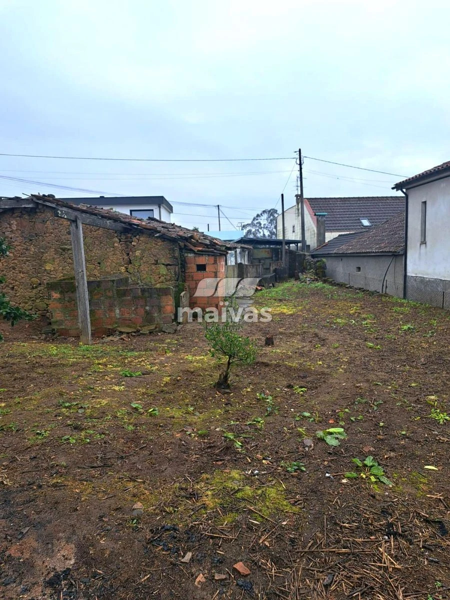 Quinta T0 para Venda em Moure Foto 5