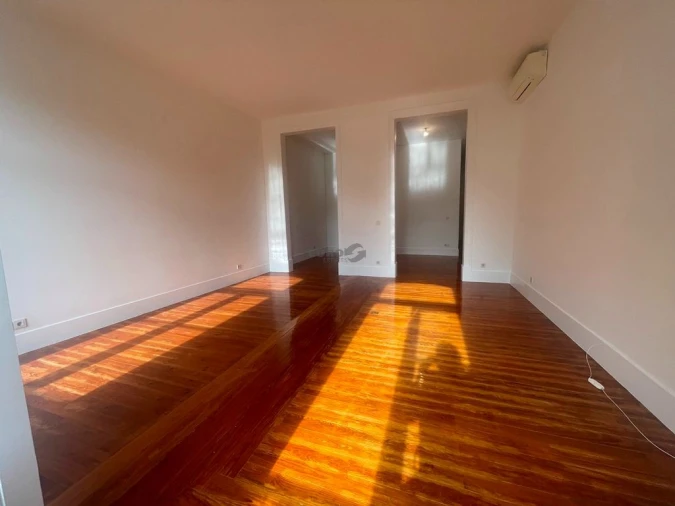 Apartamento T1 para Arrendamento em Santa Maria Maior Foto 18