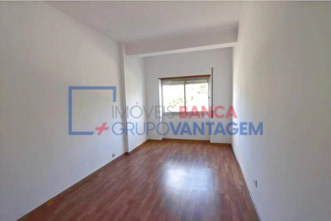 Apartamento T3 para Venda em Baixa da Banheira e Vale da Amoreira Foto 8