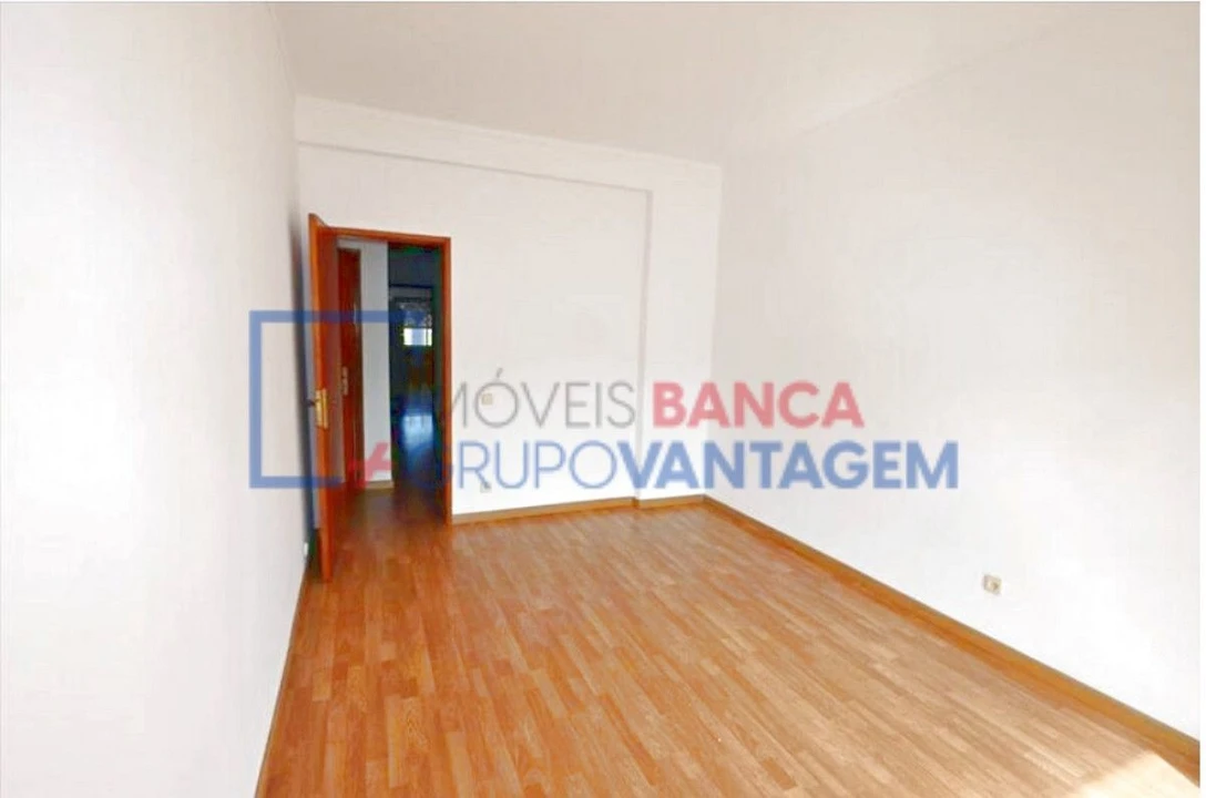 Apartamento T3 para Venda em Baixa da Banheira e Vale da Amoreira Foto 11