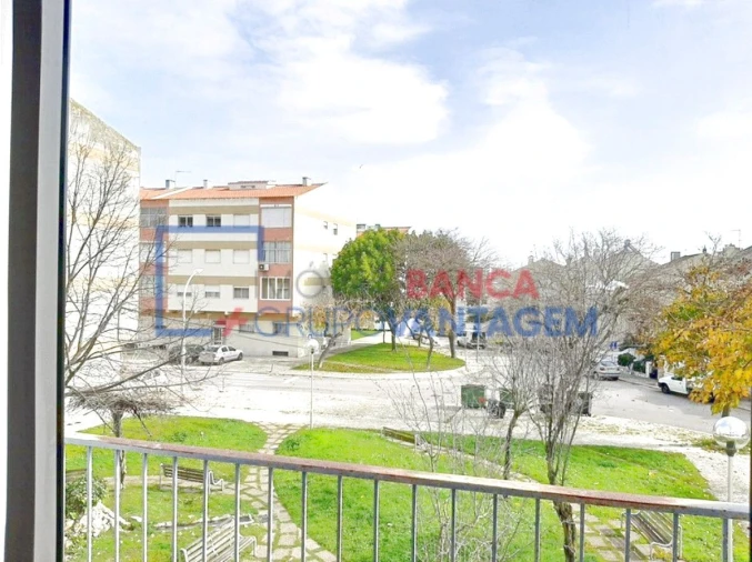 Apartamento T3 para Venda em Baixa da Banheira e Vale da Amoreira Foto 15