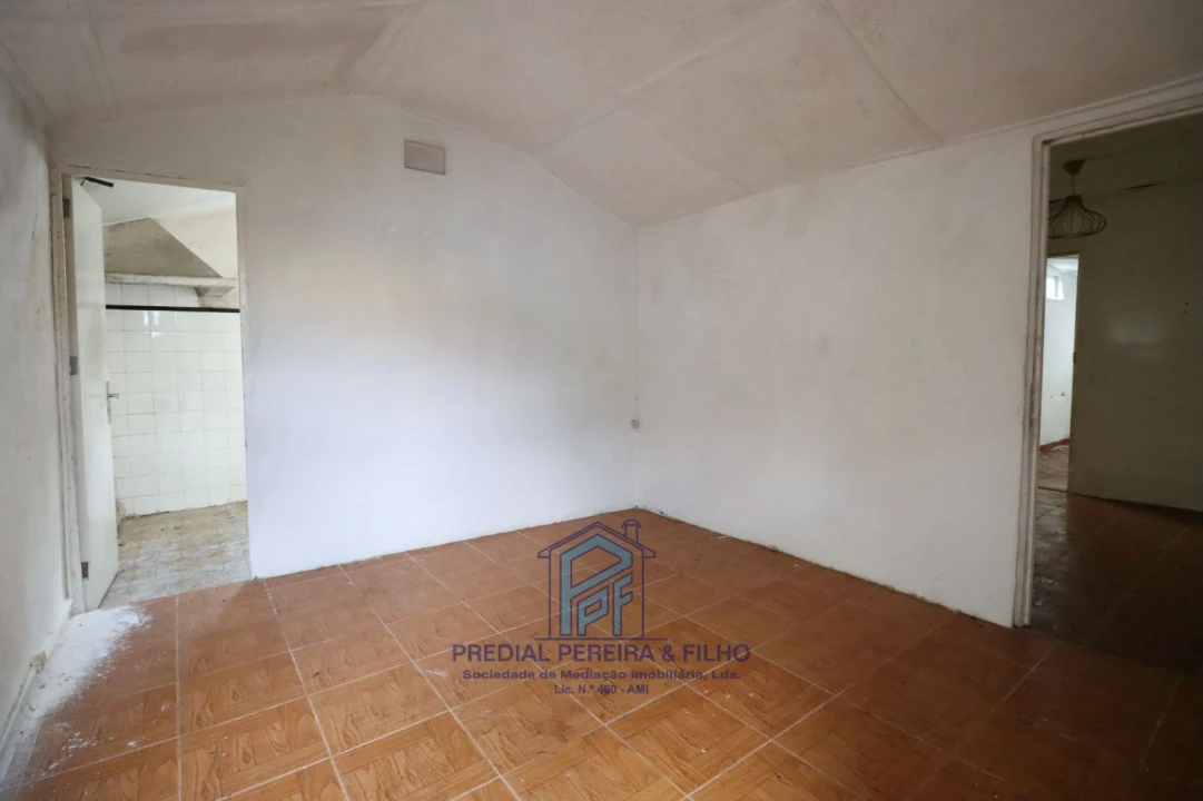 Moradia T4 para Venda em Rio Tinto Foto 27