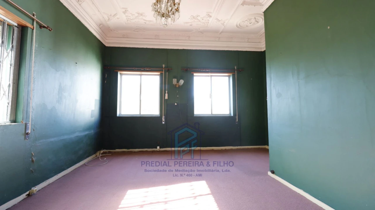 Moradia T4 para Venda em Rio Tinto Foto 13