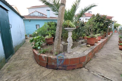 Moradia T4 para Venda em Rio Tinto