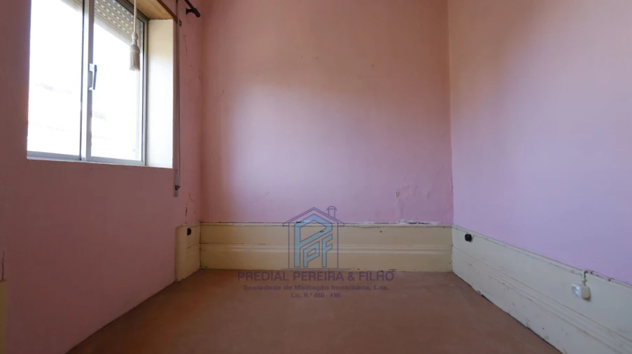 Moradia T4 para Venda em Rio Tinto Foto 17