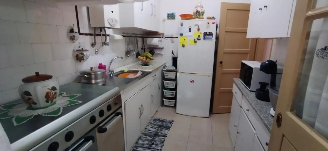 Moradia T6 para Venda em Laranjeiro e Feijó Foto 10